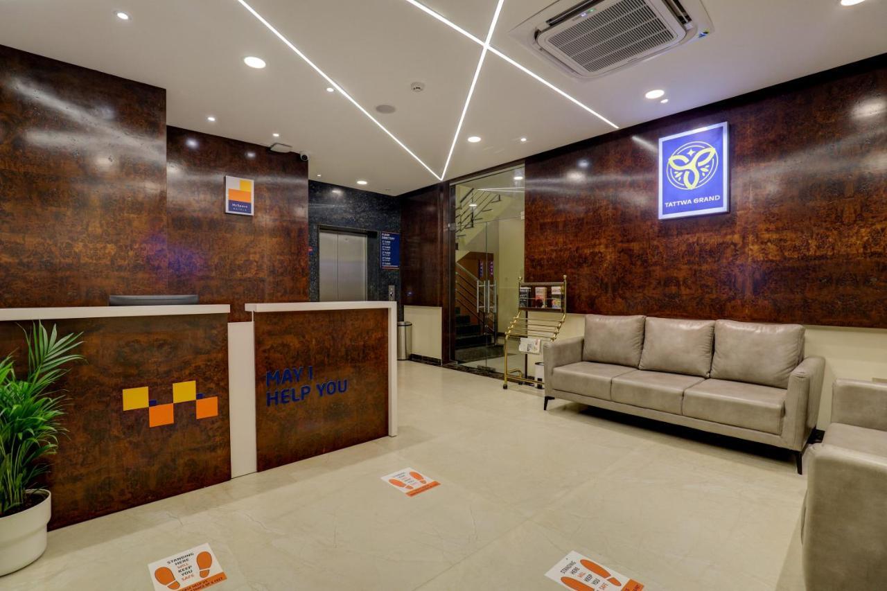 Myspace Tattwa Grand Yelahanka Luaran gambar