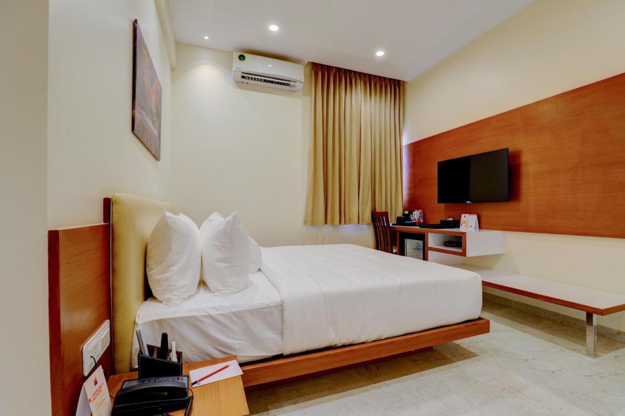 Myspace Tattwa Grand Yelahanka Luaran gambar