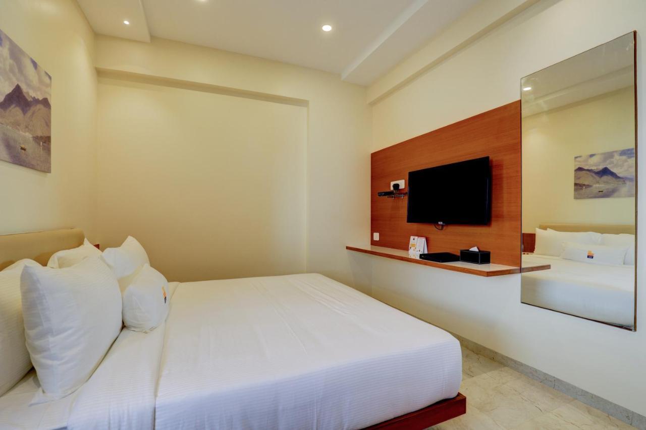 Myspace Tattwa Grand Yelahanka Luaran gambar
