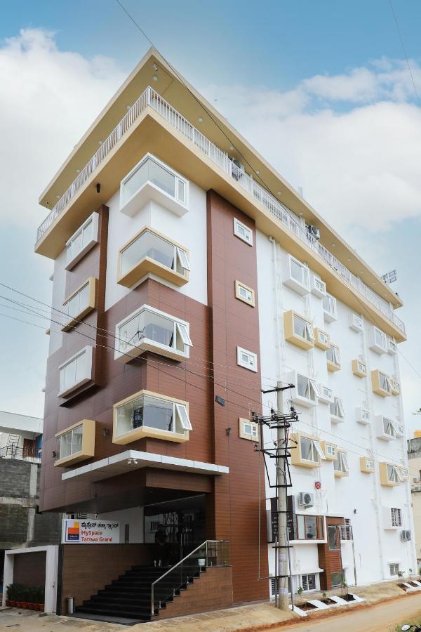 Myspace Tattwa Grand Yelahanka Luaran gambar